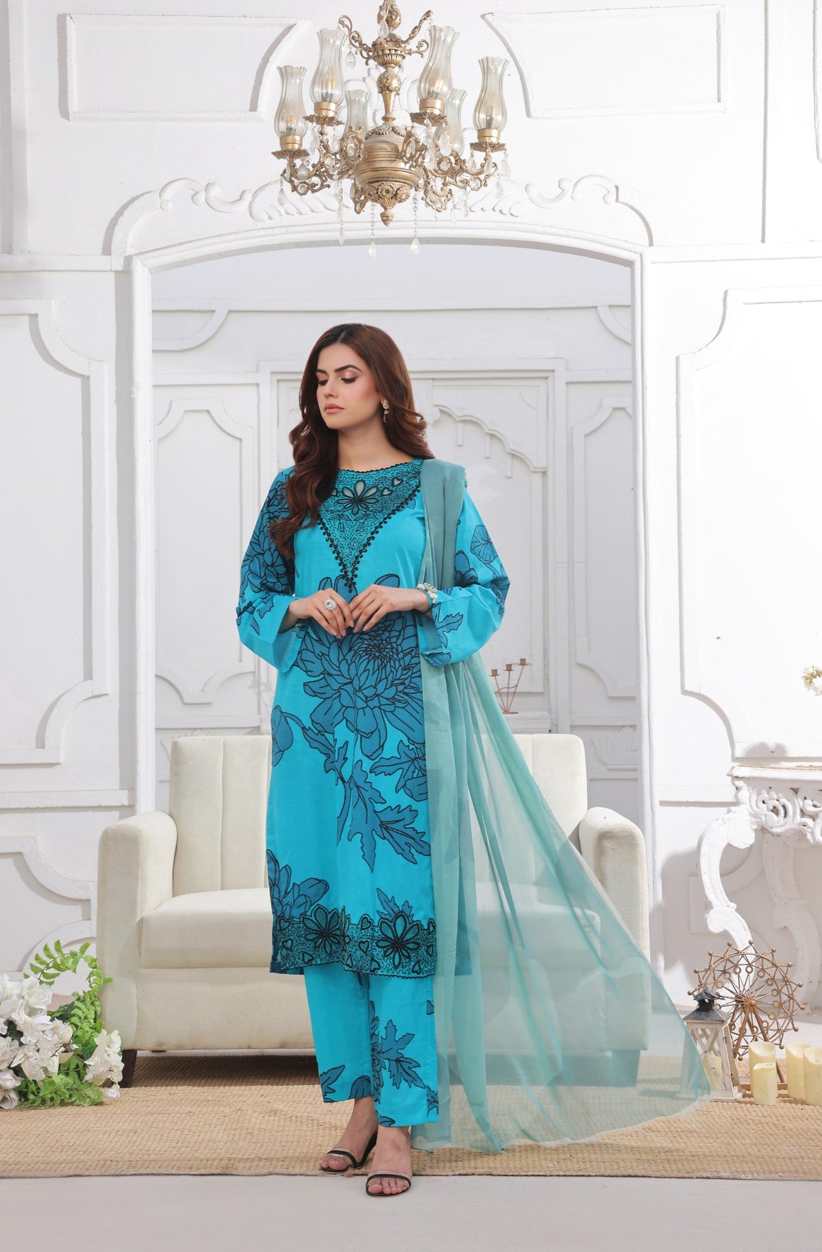 TWINKLE-Embroidered 3pc