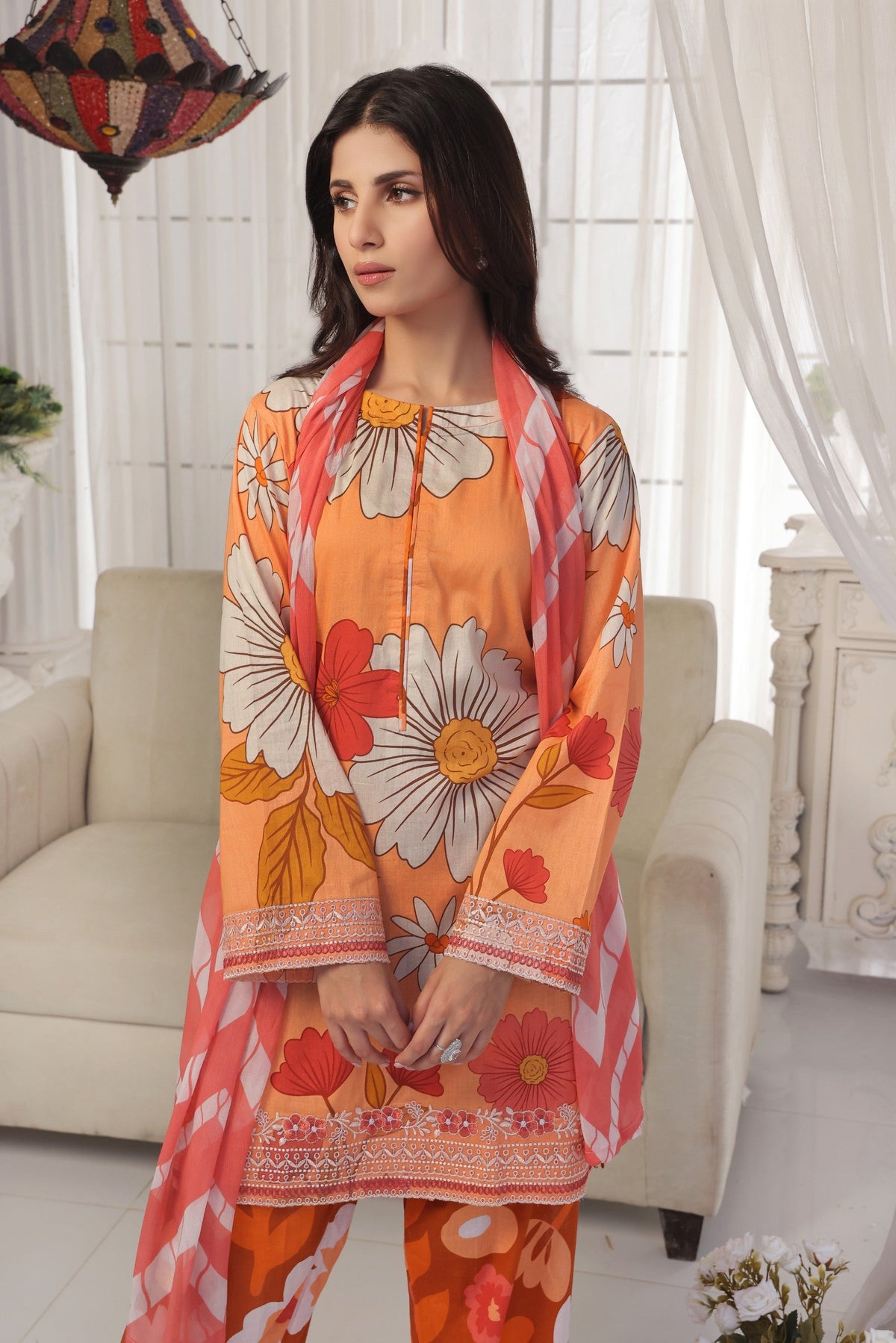 TAWNY-Embroidered 3pc