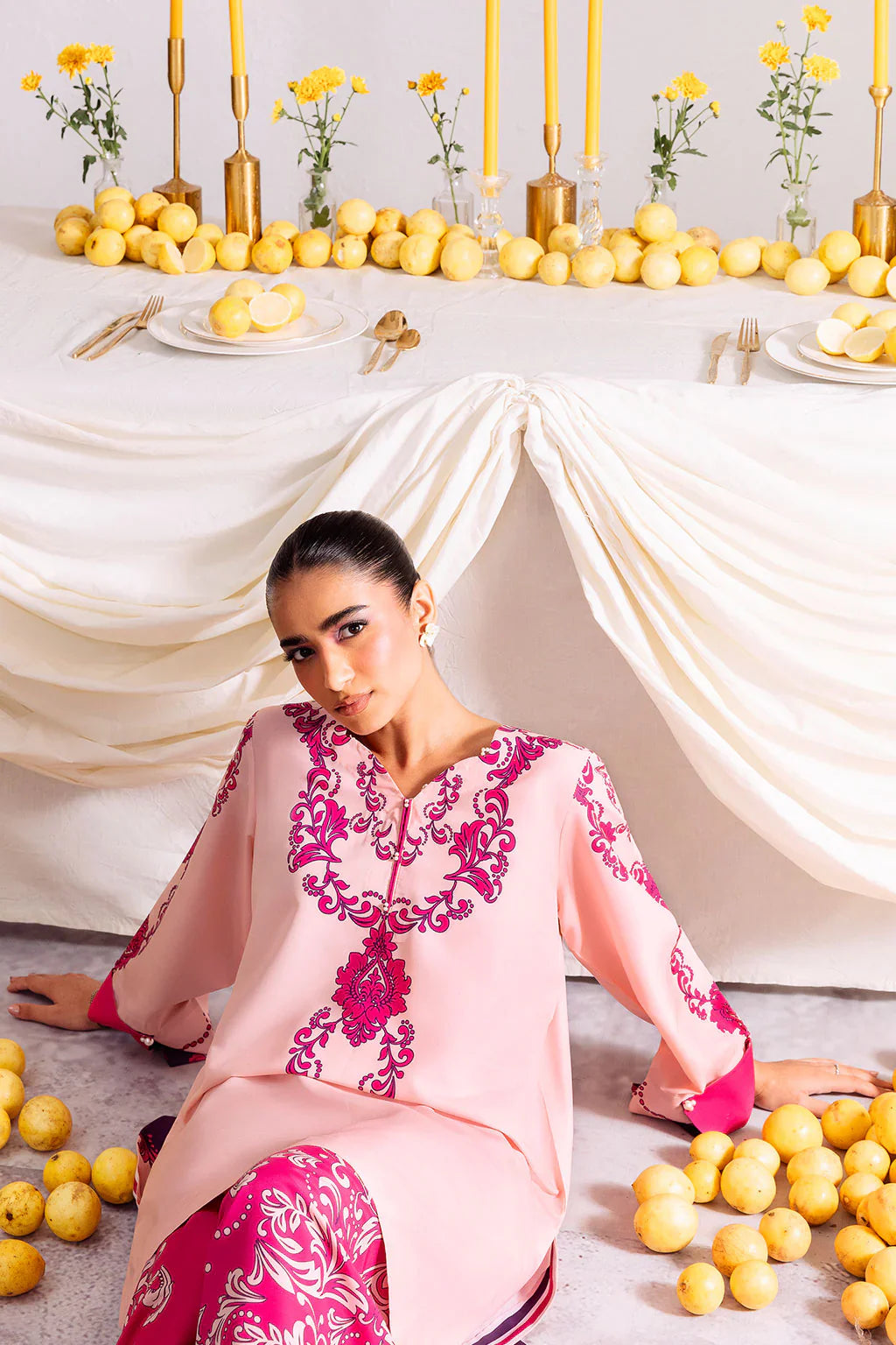 Ambal 2pc Velvet Stitched