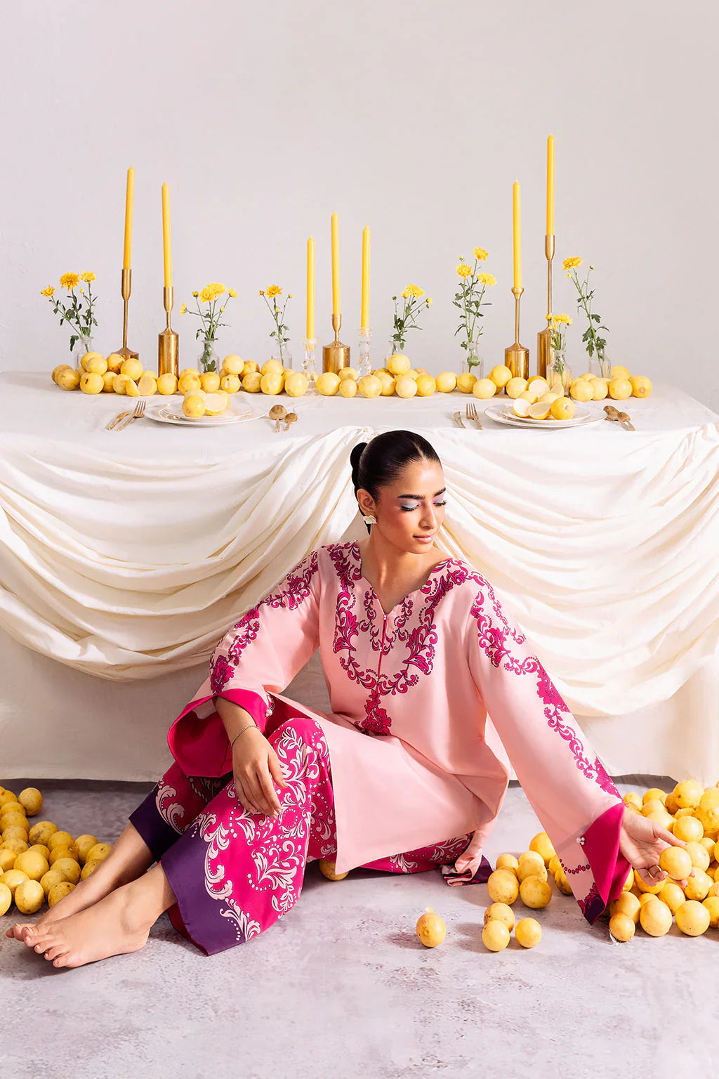 Ambal 2pc Velvet Stitched