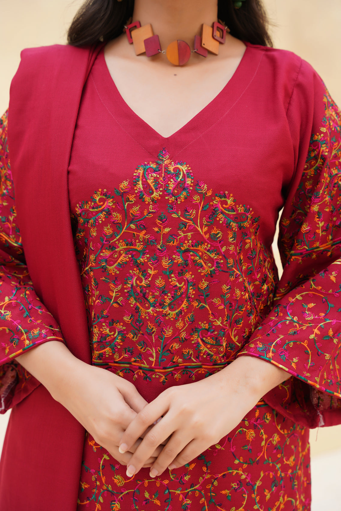 Gulaal 3PC Maroon