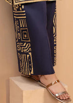 ARCANE THREADS WITH FREE PYRAMID HAND BAG