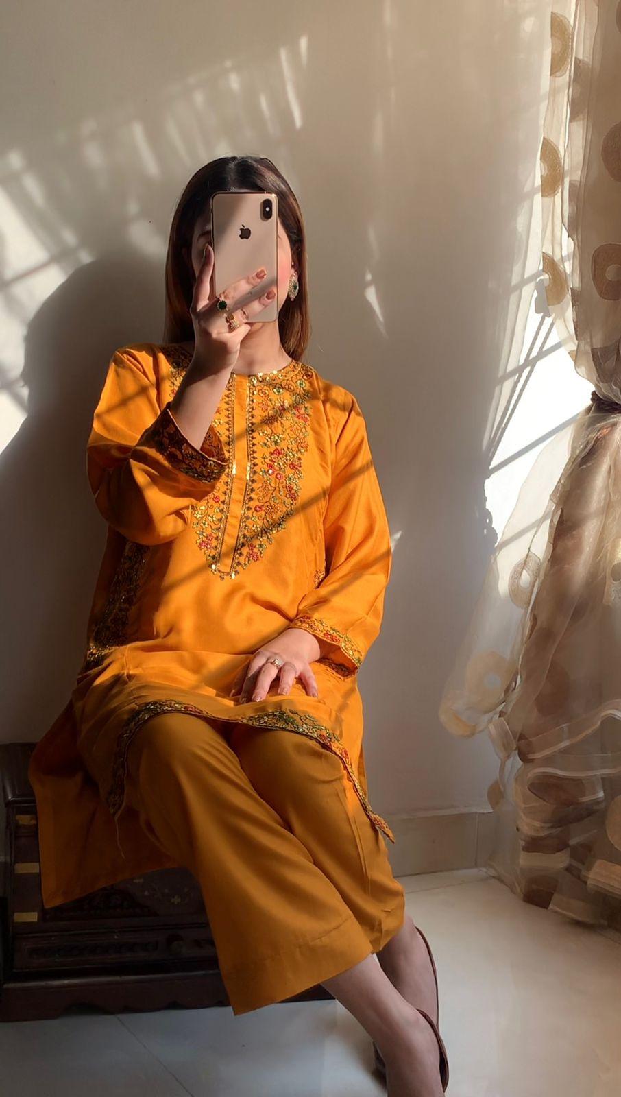 Bagh-e-Bahar 2Pcs Stitched