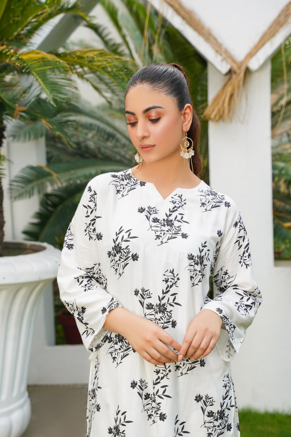 Camellia 2Pcs Stitched Suit