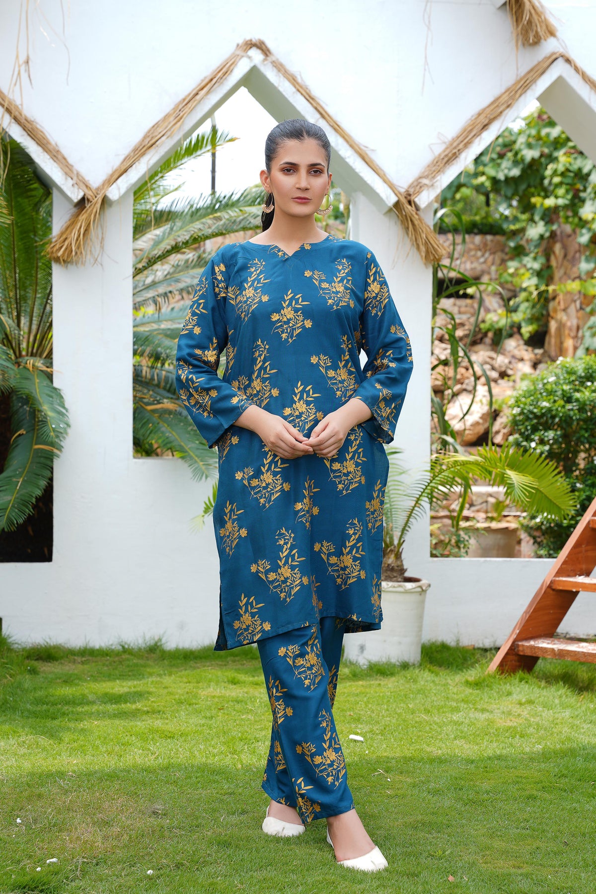 Camellia 2Pcs Stitched Suit
