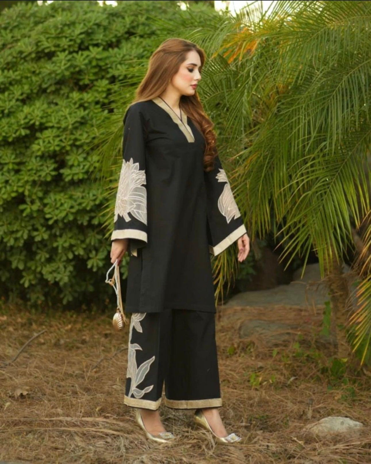 ALMOND PLAZZO BLACK STICHTED 2PCS - zaibehoorzaibehoor