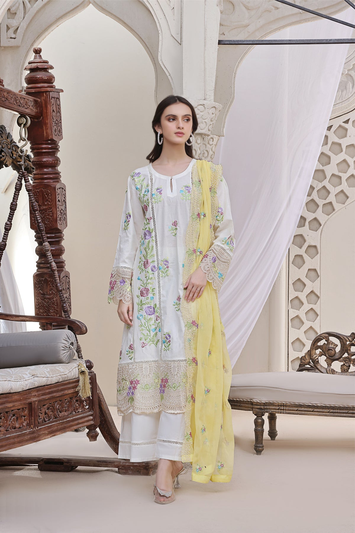 ZEENAT-FT342