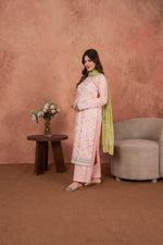 Blush Petal Heirloom-FT696