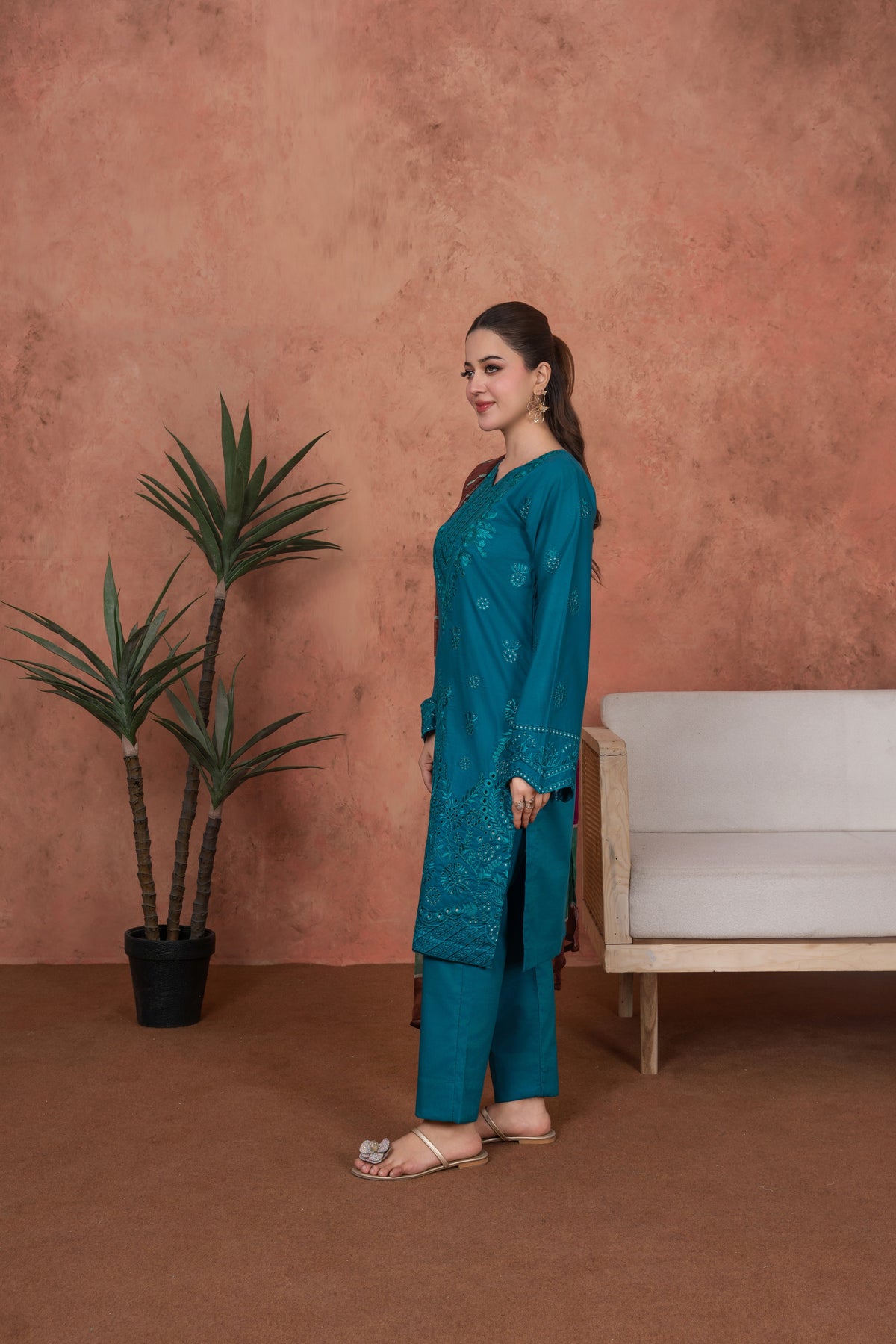 Teal Sultanate-Embroidered 3pc