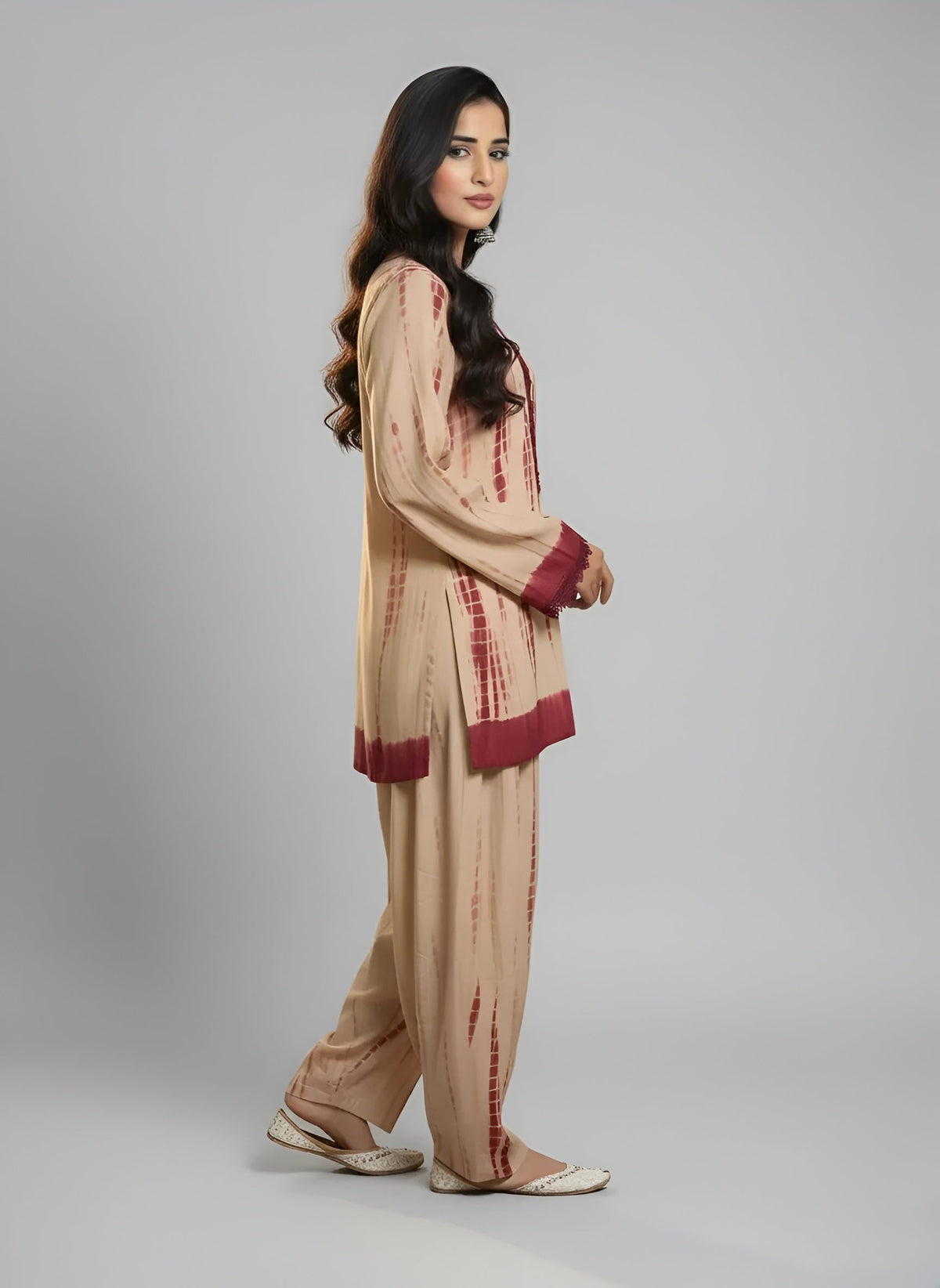 Naira 2pc
