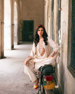 Nyra 2Pc Stitched
