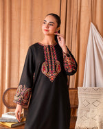 Nyra 2Pc Stitched