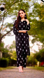 Saleha 2Pcs Stitched Suit