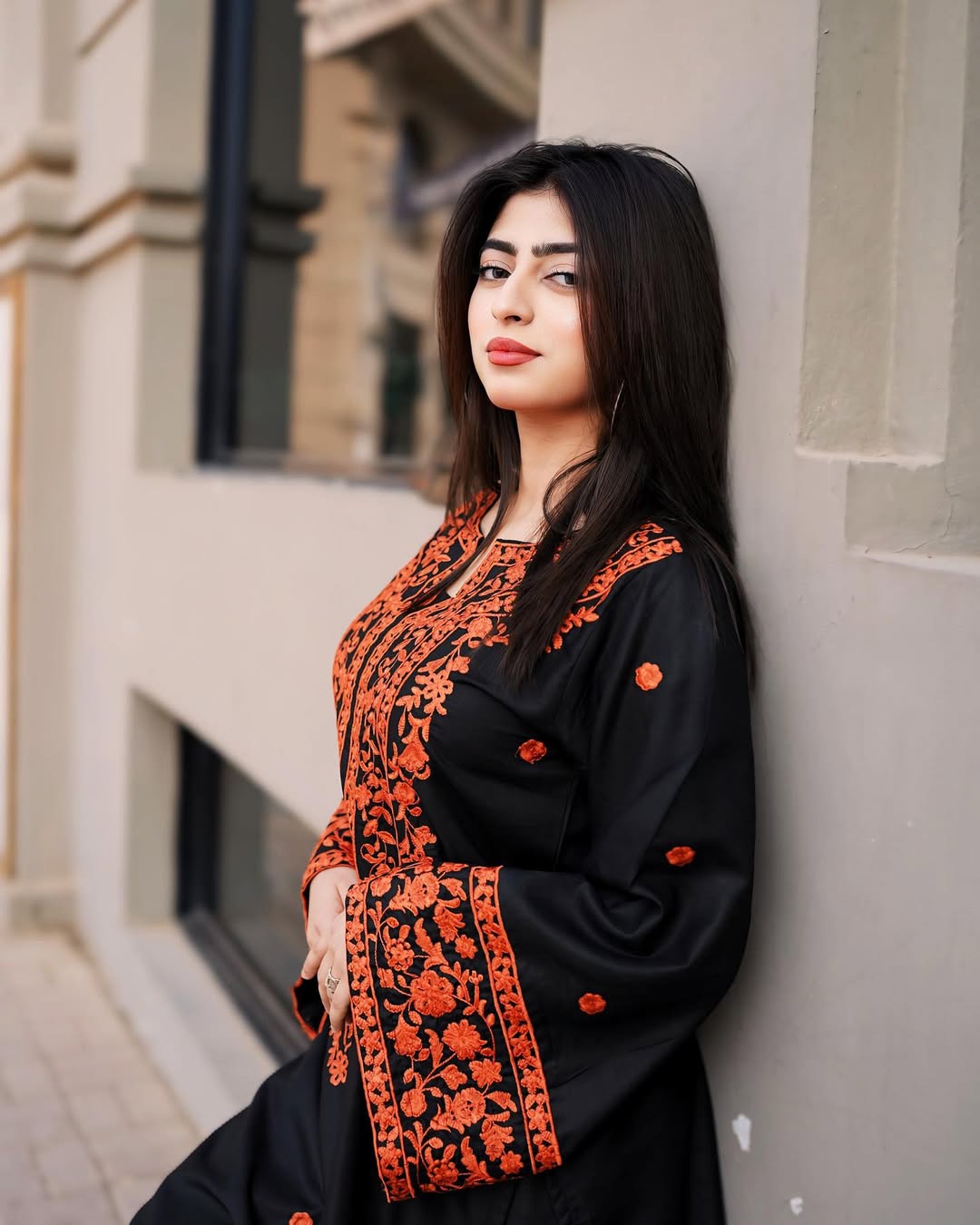 Heer Embroidered 2Pcs Stitched zaibehoor Heer Embroidered 2Pcs Stitched zaibehoor